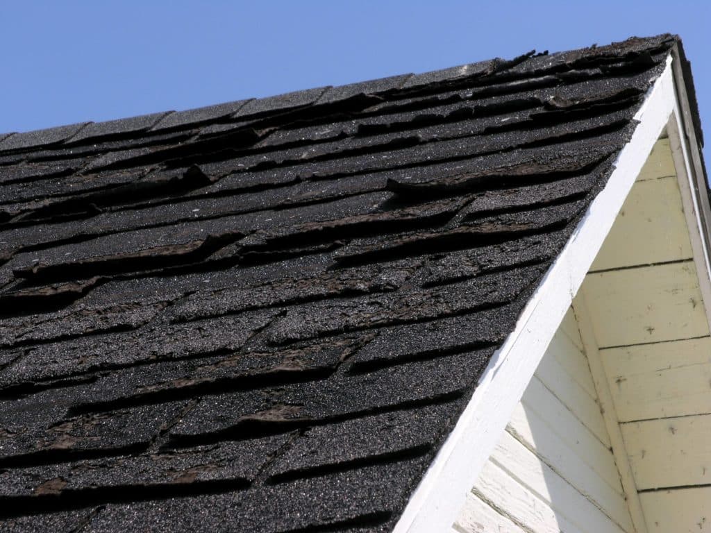 des moines area roofing dsm roof damage roof repair shingle damage shingle repair